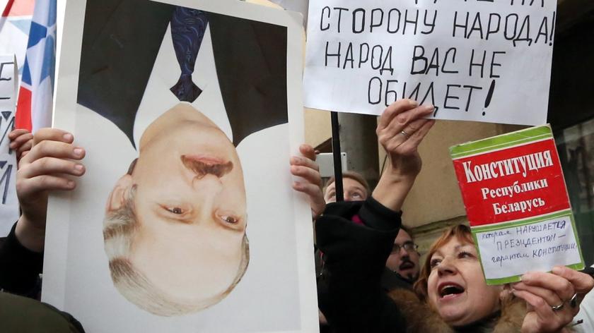  22 lata rządów Łukaszenki. Czy chylą się ku końcowi?