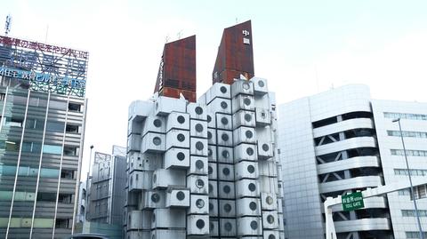 Wieżowiec Nakagin Capsule Tower w Tokio