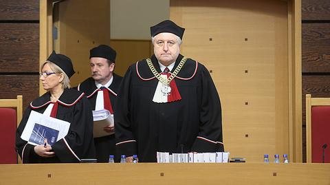 Zdania odrębne do wyroku złożyli sędziowie TK Julia Przyłębska i Piotr Pszczółkowski