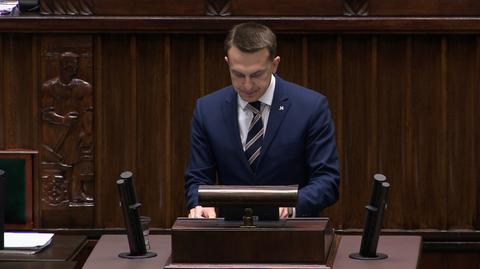 Adam Szłapka podczas debaty po expose szefa MSZ