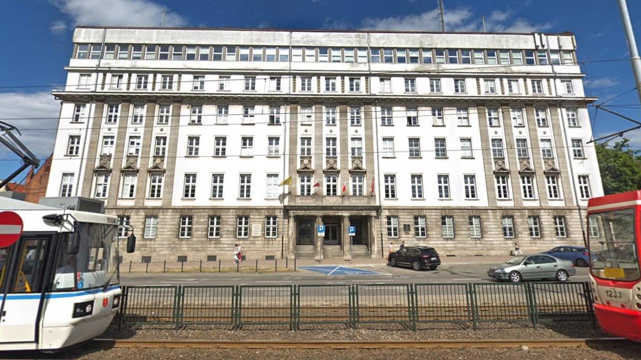 Kobieta była więziona, bita i wykorzystana seksualnie. Para usłyszała zarzuty