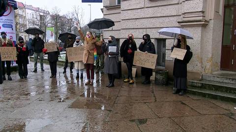 Dagmara Adamiak i jej adwokat po przesłuchaniu 