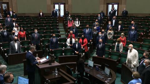 Minuta ciszy w Sejmie. Parlamentarzyści uczcili pamięć o zmarłym Bronisławie Cieślaku 