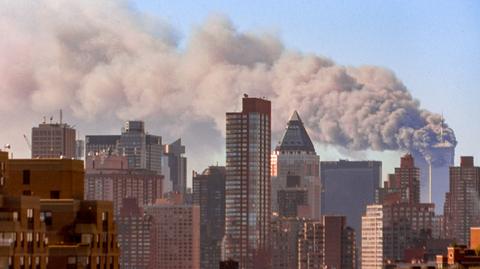 Świadek ataków na WTC: zaczęliśmy uciekać, otoczyła nas chmura dymu, zrobiło się ciemno