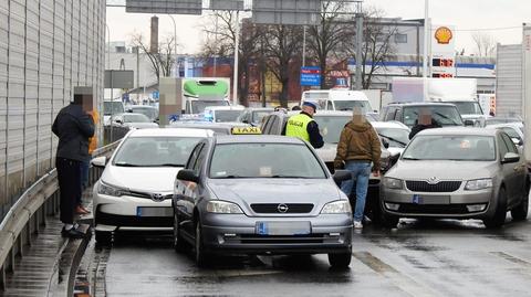 Zderzenie samochodów w alei Krakowskiej