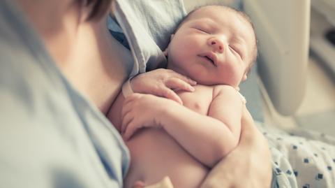 Czy koronawirus jest niebezpieczny dla noworodków?