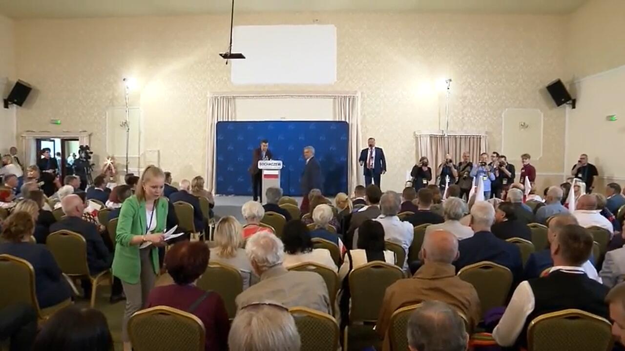 "Jarosław! Jarosław! Jarosław!". Test okrzyków przed wystąpieniem prezesa PiS w Sochaczewie