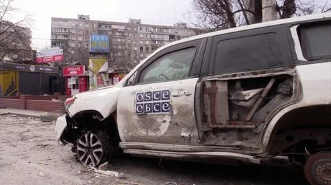 Zniszczony samochód misji OBWE w Mariupolu