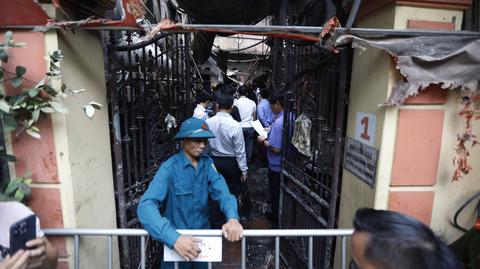 Pożar budynku mieszkalnego w Hanoi, są ofiary 
