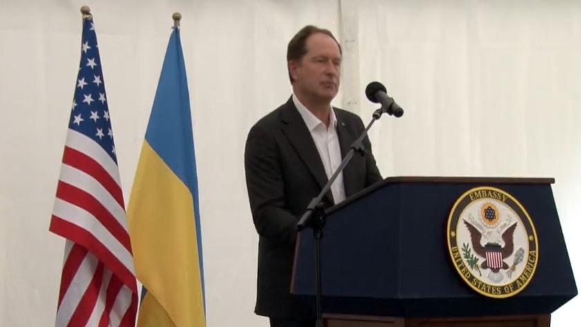 Uroczystość w ambasadzie USA z okazji Dnia Niepodległości (wideo z 4 lipca)