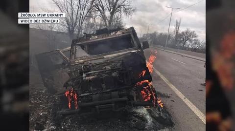 Mikołajów. Ukraińcy zniszczyli rosyjski pojazd opancerzony Tigr (05.03.2022)