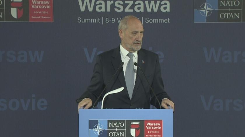 Macierewicz: Polska wychodzi ze szczytu wzmocniona