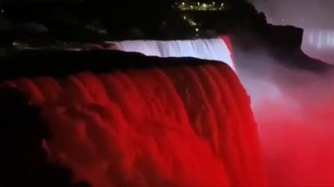 Niagara w biało-czerwonych barwach i iluminacja na Manhattanie z okazji 40-lecia "Solidarności"