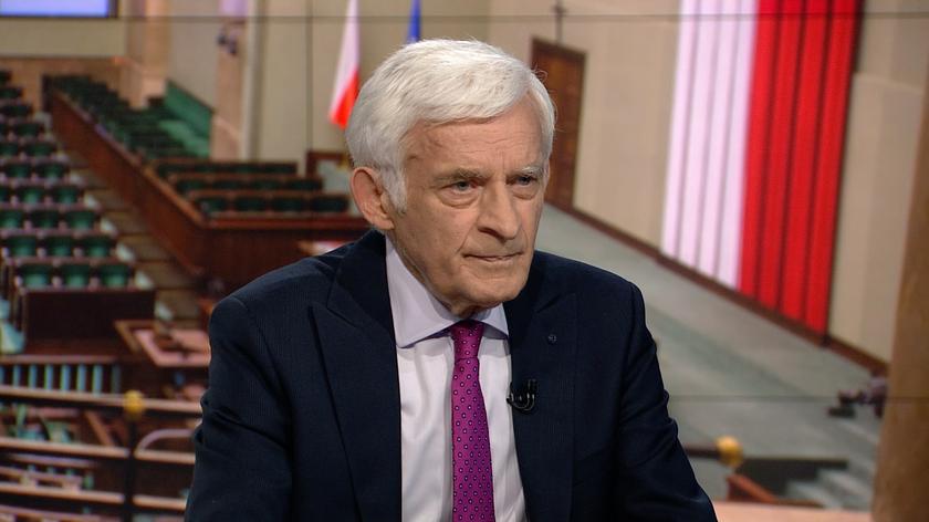 Buzek: spójność i jednolity sposób wyrażania się członków rządu o swoim szefie, czyli premierze, jest absolutnie wymagana