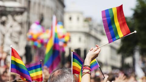 Niepewne pieniądze z Unii z powodu stref anty-LGBT