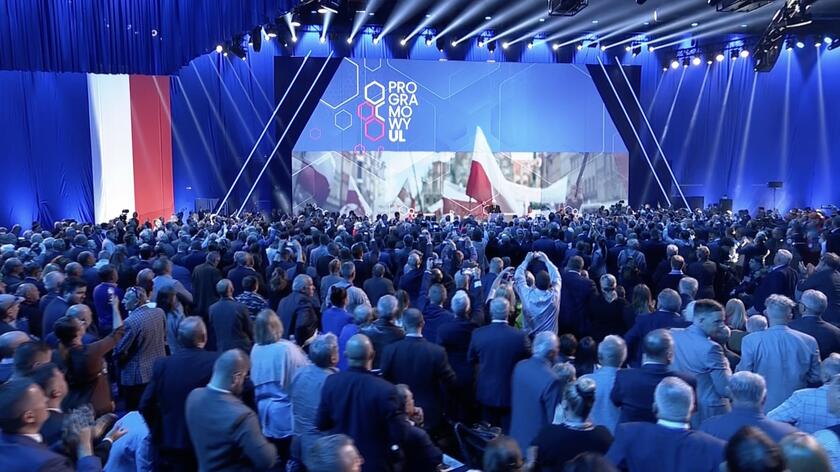 Konwencja programowa PiS. Kaczyński i Morawiecki dużo się chwalili, ale mijali się z prawdą