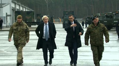 Spotkanie premierów Johnsona i Morawieckiego z polskimi i brytyjskimi żołnierzami 