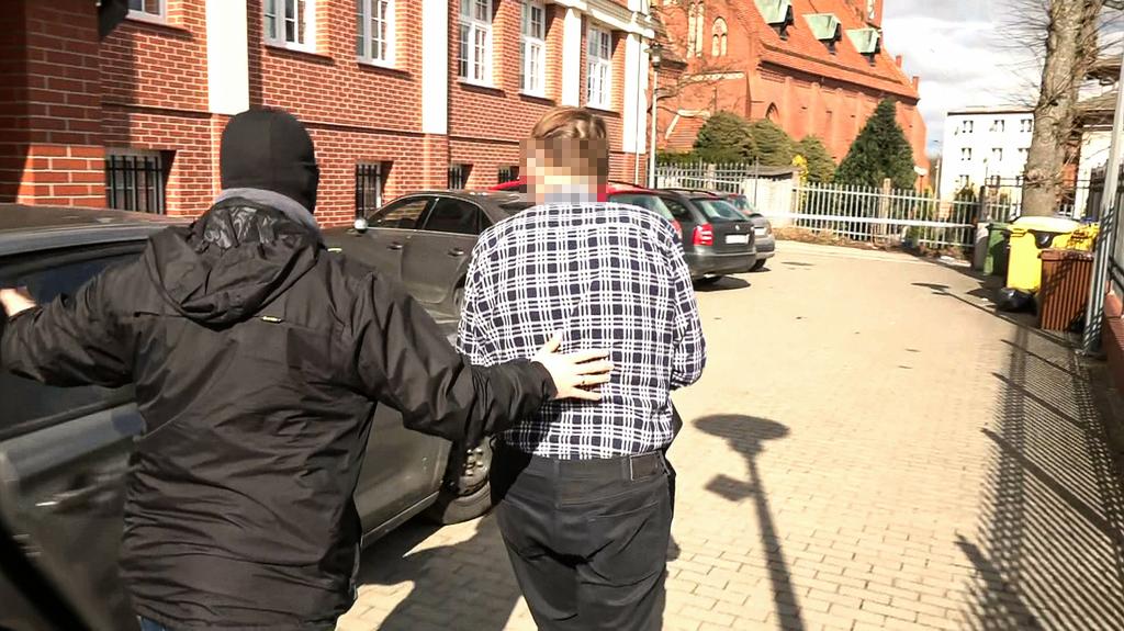 Były senator doprowadzony do prokuratury 