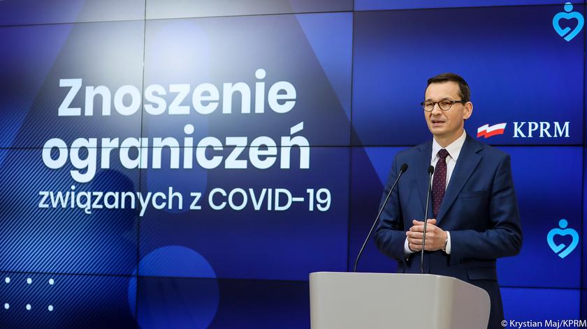 Premier Morawiecki o III etapie znoszenia obostrzeń