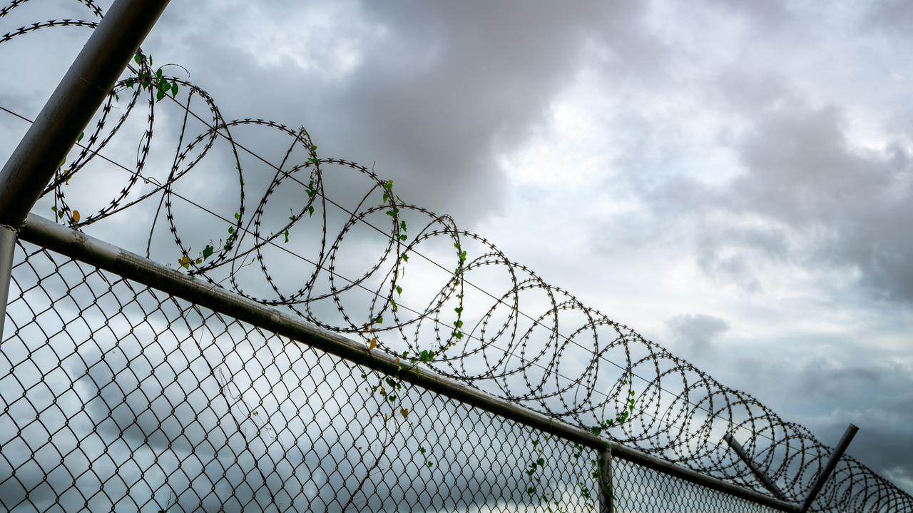 Odsiaduje wyrok dożywocia, choć "są dowody niewinności". Minister reaguje