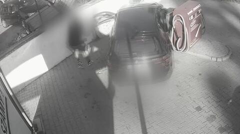 Uciekał z bazaru przed policją z rocznym dzieckiem w nosidełku