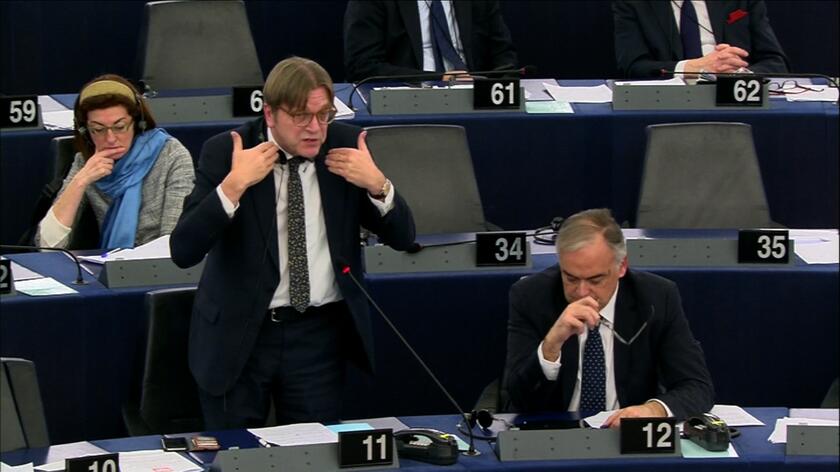 Verhofstadt kontra Szydło. Premier: nie mam kłopotów ze zrozumieniem 