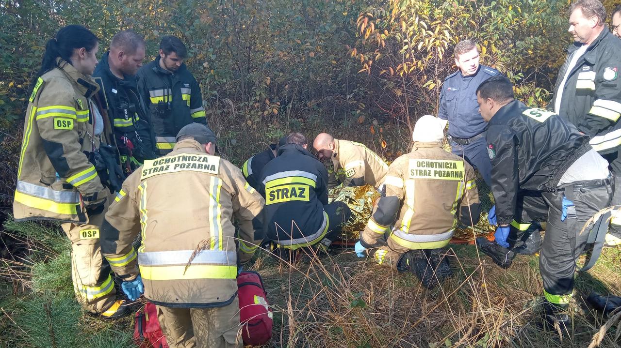 Pięć dni w lesie, bez jedzenia i picia, twarzą do ziemi