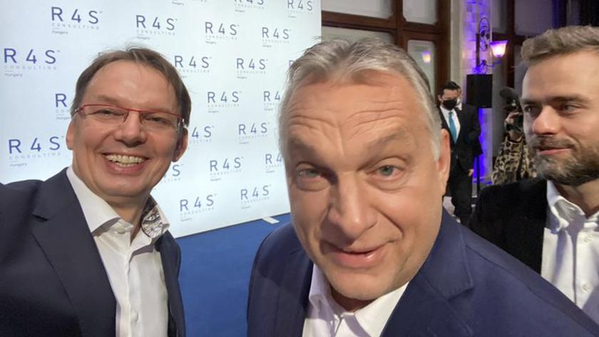 Dziennikarz Łukasz Fratczak o otwarciu budapeszteńskiego biura R4S z udziałem Viktora Orbana