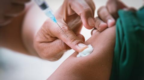 Dworczyk: opóźnienia przełożą się na realizację narodowego programu szczepień 