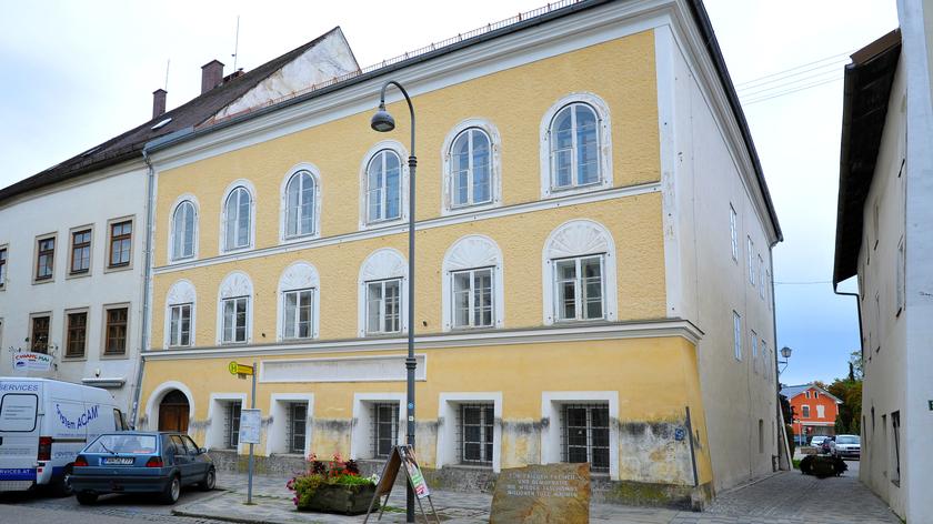 Dom, w którym urodził się Adolf Hitler. Braunau am Inn, Austria