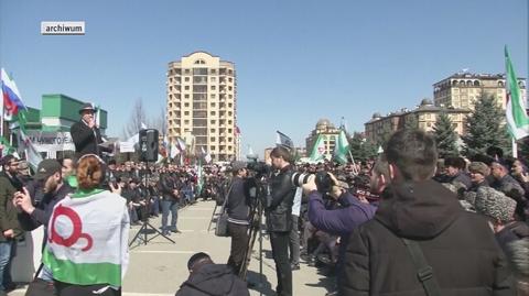 Protest Inguszów przeciwko ustaleniu granicy z Czeczenią (wideo archiwalne) 
