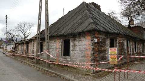 Biała Podlaska. Rozbierają dom sprzed 200 lat. Zbudowała go rodzina, która trudniła się wykonywaniem fajansu dla książąt Radziwiłłów (23.03.2023)