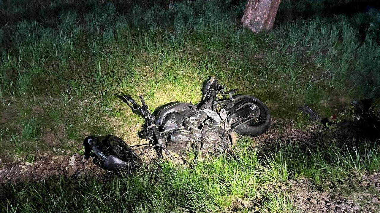 Nie żyje 20-letni motocyklista. Kilka godzin przed wypadkiem został ukarany mandatem
