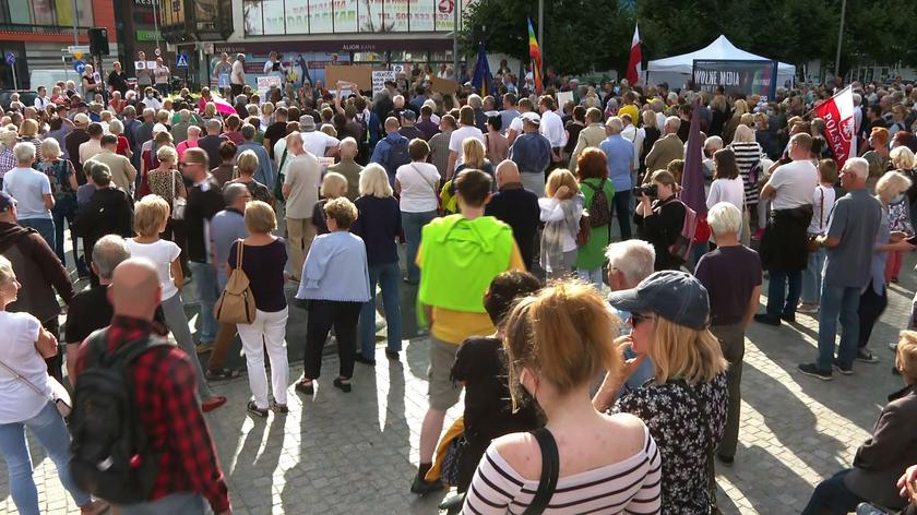 Protest w obronie wolnych mediów w Szczecinie