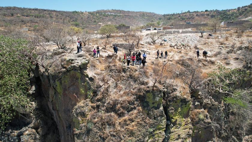 Wąwóz Mirador del Bosque w Zapopan. Znaleziono 45 worków wypełnionych szczątkami