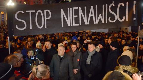 "Stop Nienawiści". Ulicami Warszawy przeszedł marsz poświęcony pamięci Pawła Adamowicza