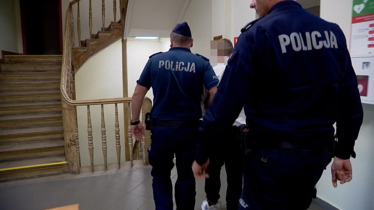 Według śledczych za śmierć 13-letniej Wiktorii odpowiada jej 15-letni kolega. Sprawą zajął się sąd