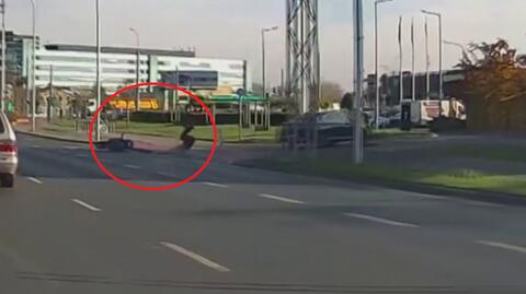 Wrocław. Wypadek z udziałem motocyklisty