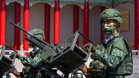 Ćwiczenia wojskowe Chin w Cieśninie Tajwańskiej. Wideo archiwalne