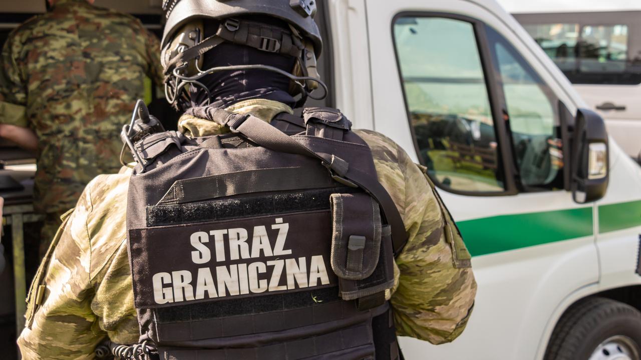 Przeglądała bazę PESEL. Była strażniczka graniczna oskarżona
