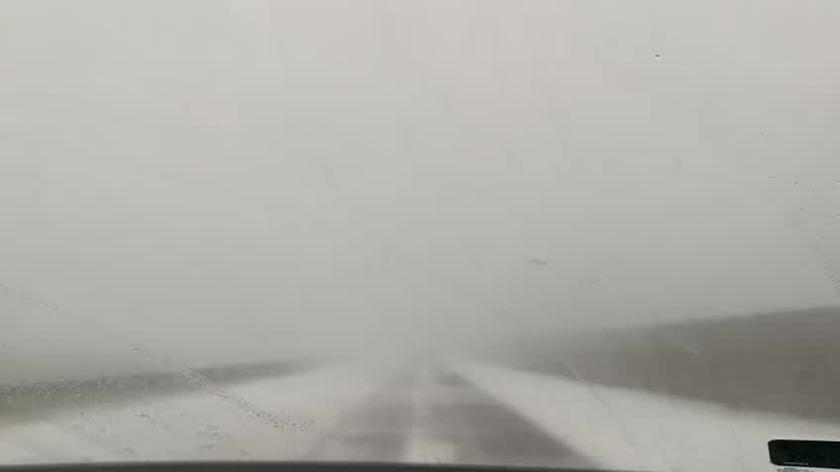 Załamanie pogody na autostradzie A2 niedaleko Łodzi