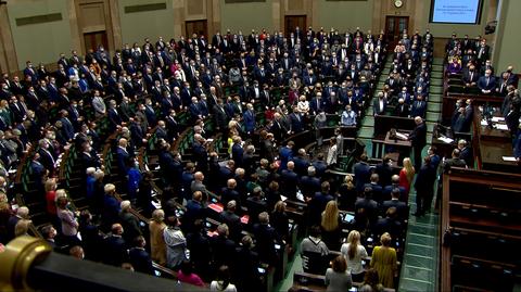 Sejm uczcił minutą ciszy zmarłych na COVID-19