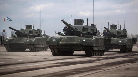 Najnowszy rosyjski czołg T-14 Armata na poligonie. Nagranie archiwalne 