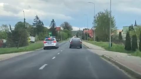 Policjanci zatrzymali kierowcę opla