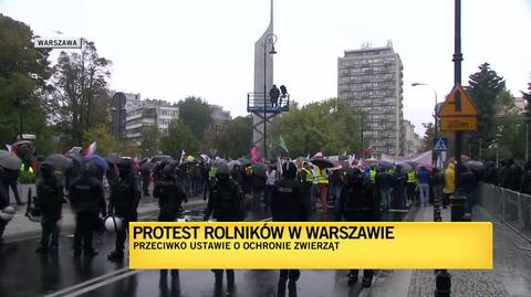 Do rolników dołączają kolejne grupy protestujących