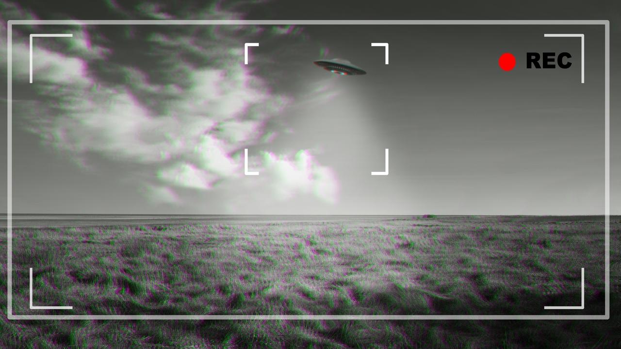 Wojskowi zeznawali w sprawie UFO. "Wielki czerwony kwadrat", "niebiesko-biała kula światła"