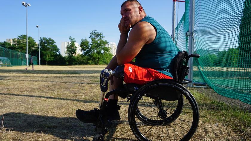 Piotr Kąkol od ponad 20 lat żyje bez lewej nogi
