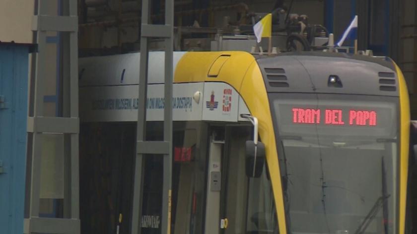 Papieski tramwaj "Tram del Papa" zawiezie Franciszka i niepełnosprawnych na Błonia