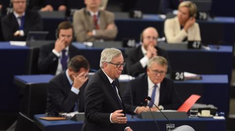 Juncker: uchodźcy to tylko 0,11 proc. populacji UE