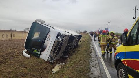 Wypadek autokaru z dziećmi. Cztery osoby w szpitalu